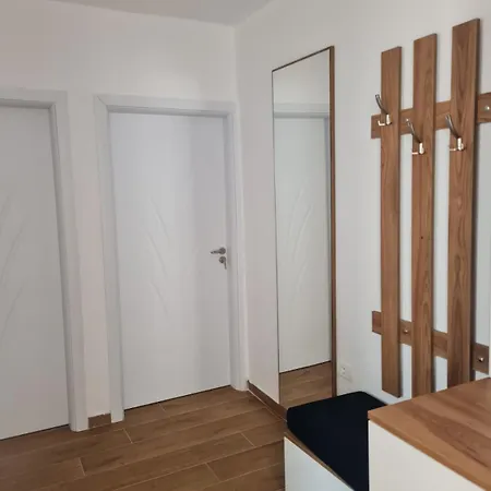 Apartman Louis Tirana